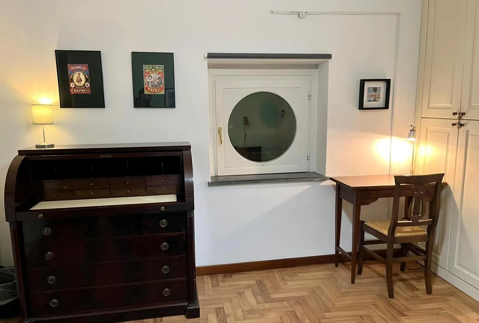 Palazzo Rota Guesthouse Naples Bed & Breakfast