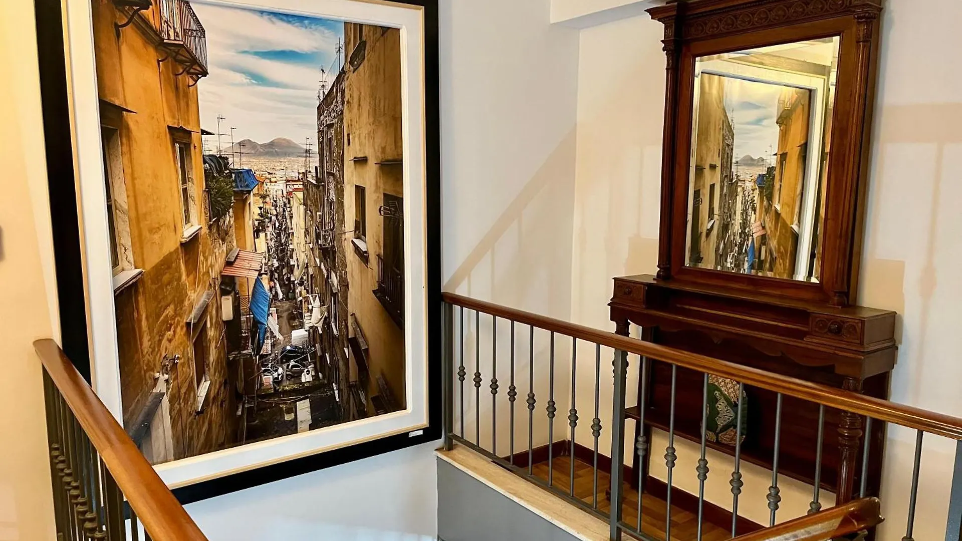 Bed & Breakfast Palazzo Rota Guesthouse Naples Italy